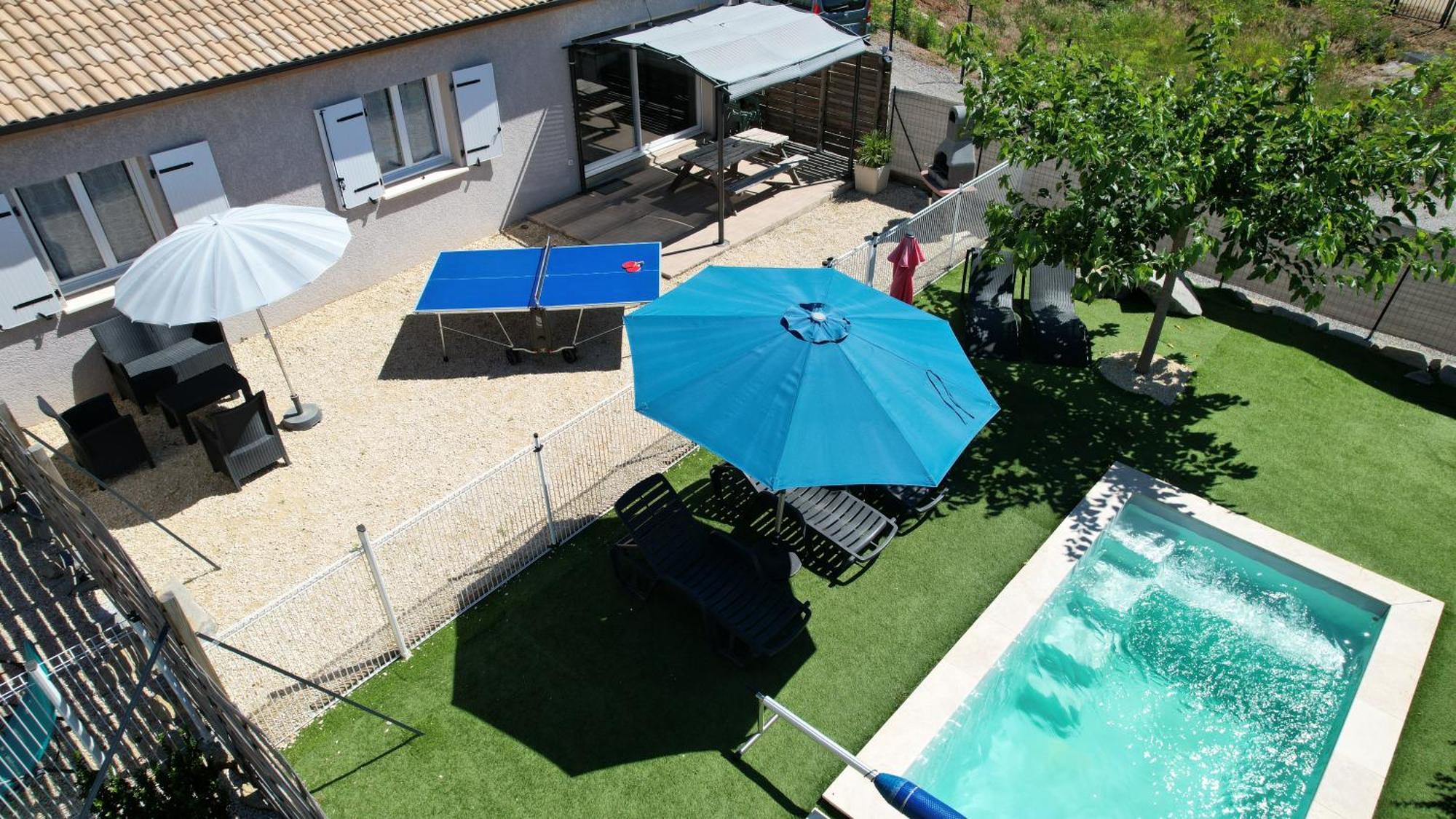 En Ardeche, Gite L'Odyssee Climatise Avec Sa Piscine Privee Et Chauffee Joyeuse Bagian luar foto